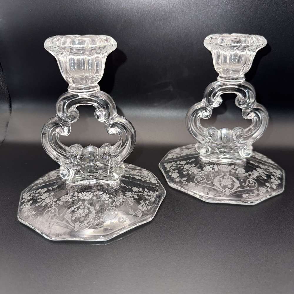 Cambridge Vintage Set Of 2 Glass "Keyhole" Candlestick Holders Diane Etched